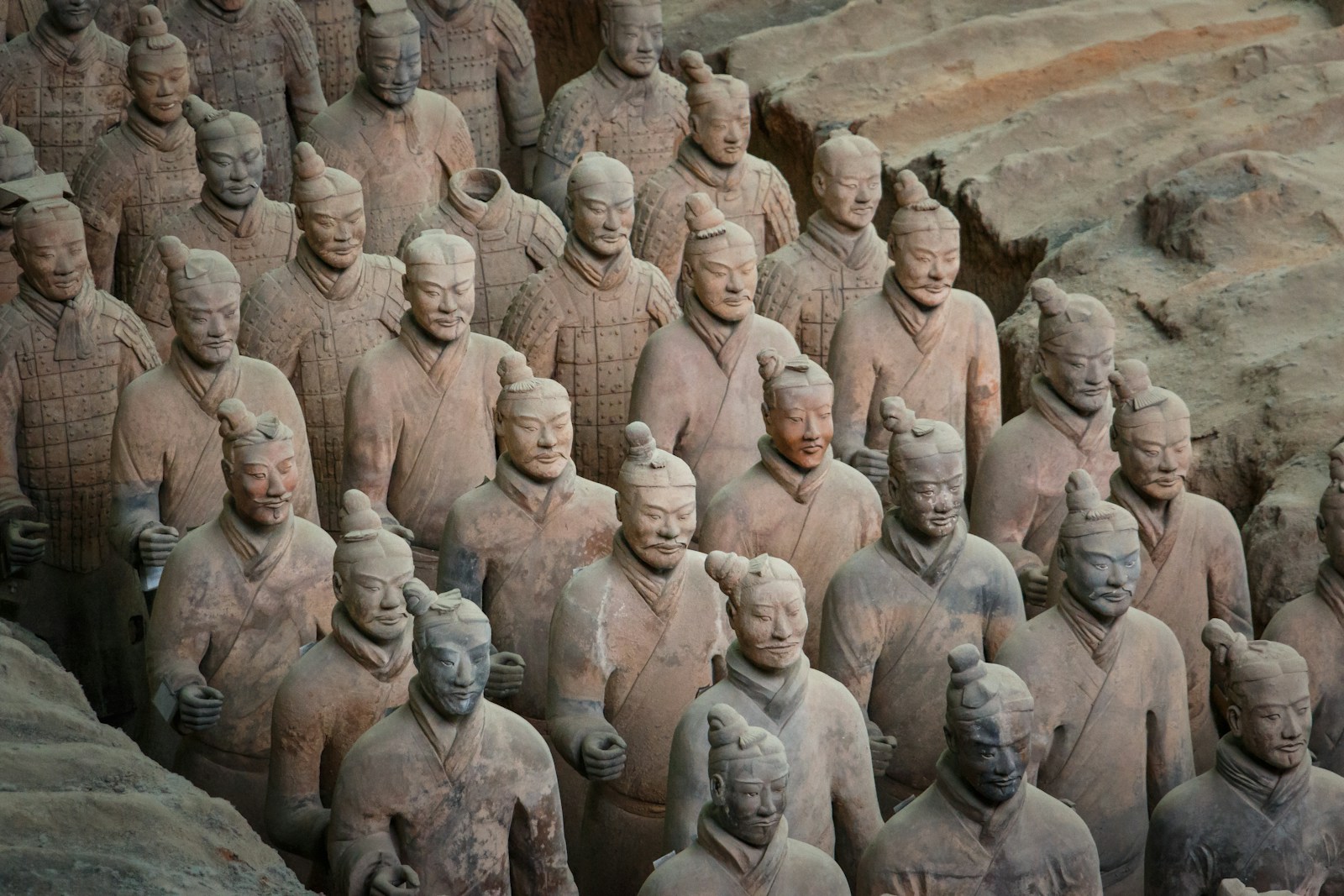 Xian Luoyang Day Tour by High Speed Train