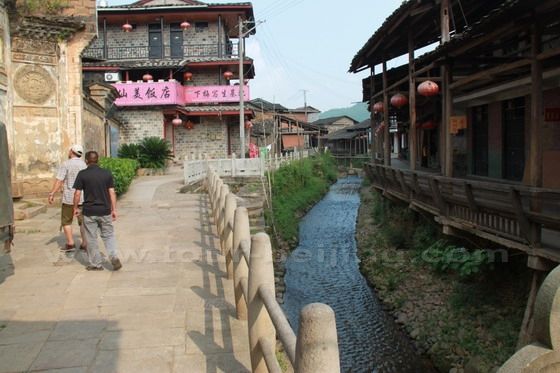 A close look at the Dangxi River the streets