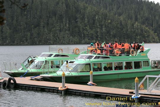 Bita Lake Cruising