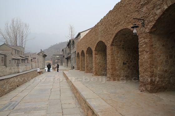 Built along the branch of Tanghe River the Tanghe Ancient Castle Area depicts the ancient fortress or castle life in Ming and Qing dynasties