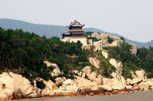  Chaoyang Cave