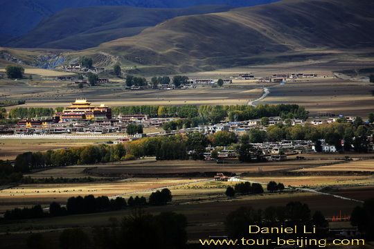 Huiyuan Temple and Xie De Town