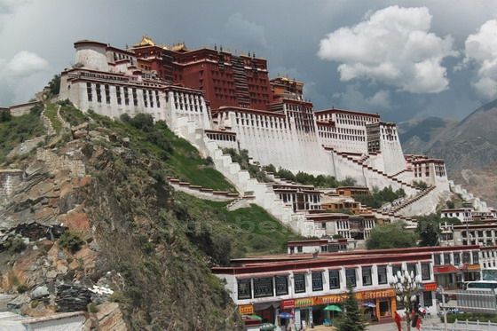 Best Places to Take Picture of Potala Palace Lhasa