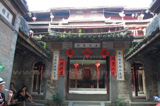 Inside the Kuijulou building