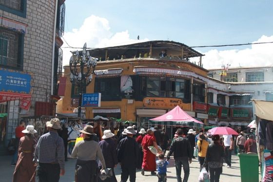 Makye Ame Lhasa Restaurant - Your Kitchen in Lhasa
