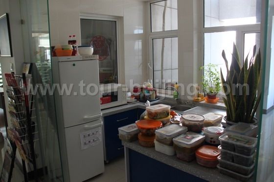 Our First  Chinese Potluck Lunch in Office, a Great Fun