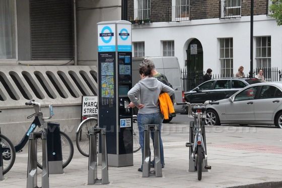 People are learning how to use a terminal at a docking station