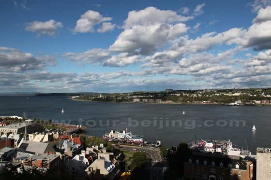 St.Lawrence River and Yangtze River