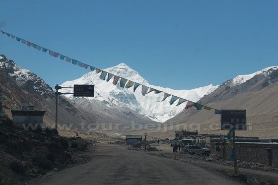 The Rongbu, one of the highest monasteries in the world, it lies at the base of the Rongbuk Glacier.