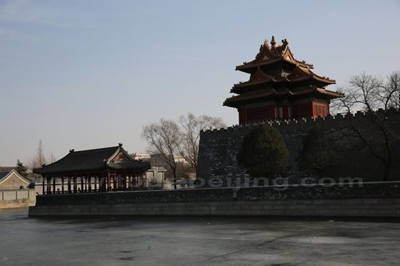 The Turret of Forbidden city and the moat