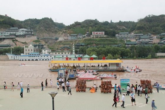 The Yellow River cuts through the city from west to east in the city of Lanzhou.