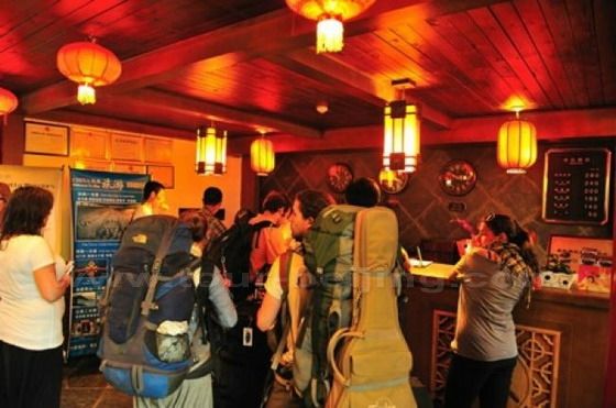 Xiangzimen Youth Hostel 