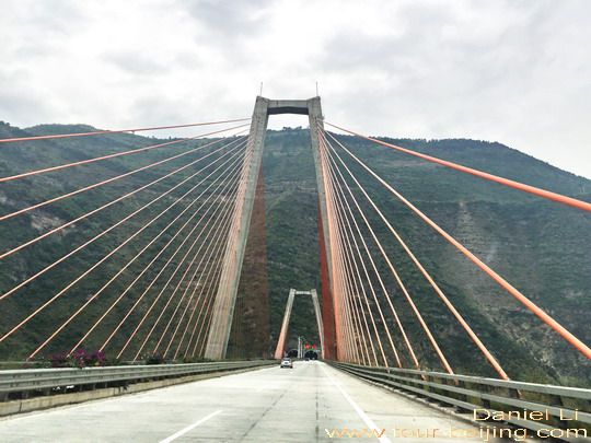 Yaxi Expressway Tunnels