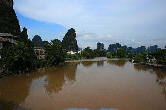 Yulong River