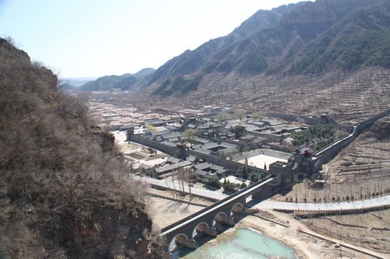 a clear picture of the castle or the fort of Huangyaguan Pass Great Wall