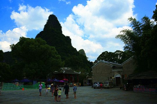 Huangyao Ancient Town Entrance