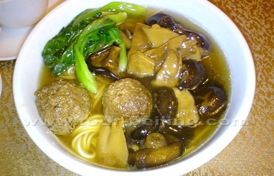 Meatballs and mushrroms