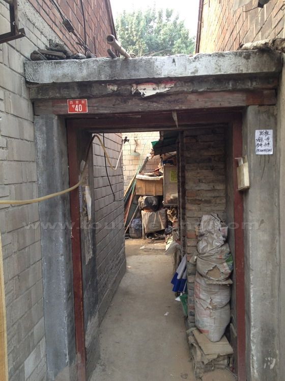 peep into a run-down courtyard built to hide their squalor, and old state-owned dark and grim rooms.