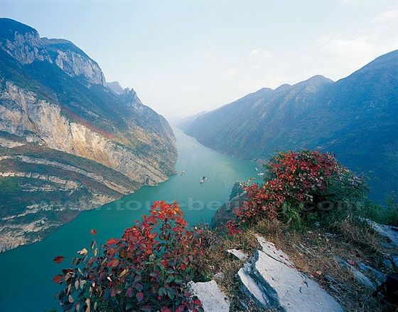 When is the Best Time to Cruise on Yangtze River?